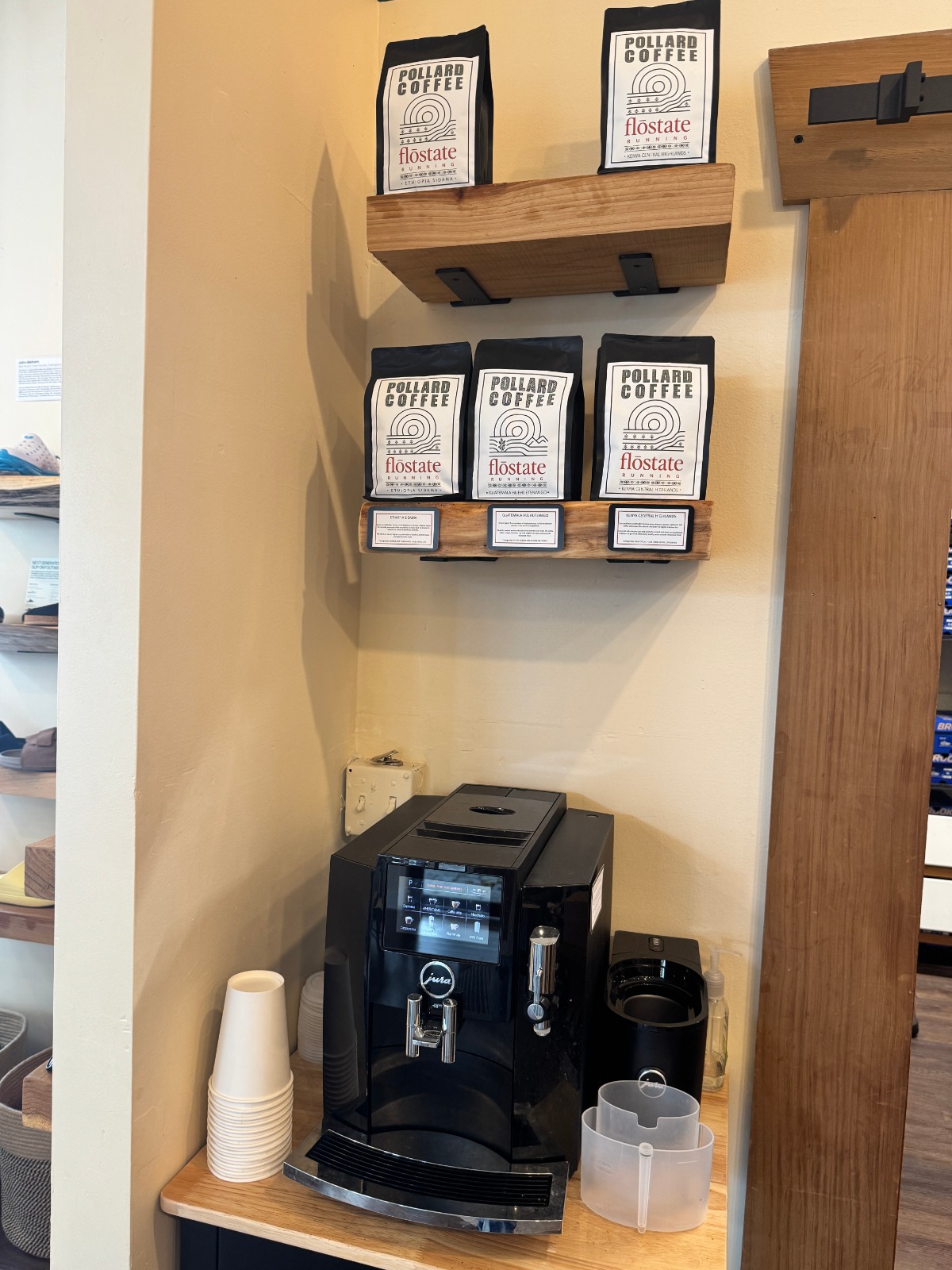 pollard coffee @ flōstate running